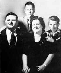 burnette_family.jpg (364193 bytes)