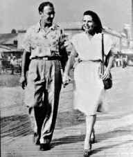dion_parents.jpg (212781 bytes)