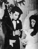 wedding.jpg (102594 bytes)
