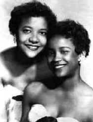 teen_queens.jpg (5741 bytes)